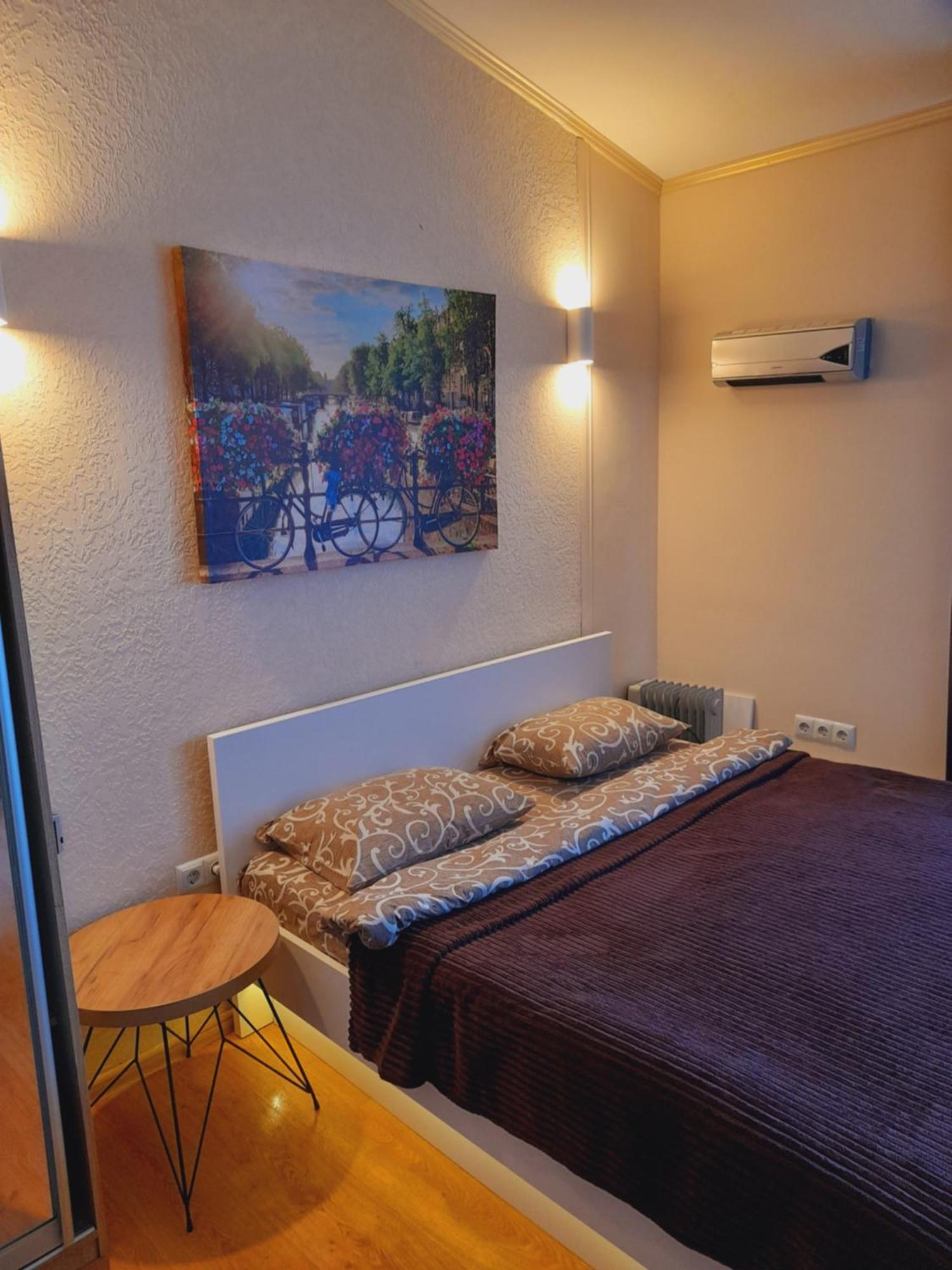Studio Apartments In Center Mini 5 Поверх Без Ліфту Iwano-Frankiwsk Pokój zdjęcie